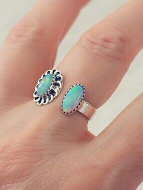 Bypass Opal 925 Sterling Silver Gemstone Ring